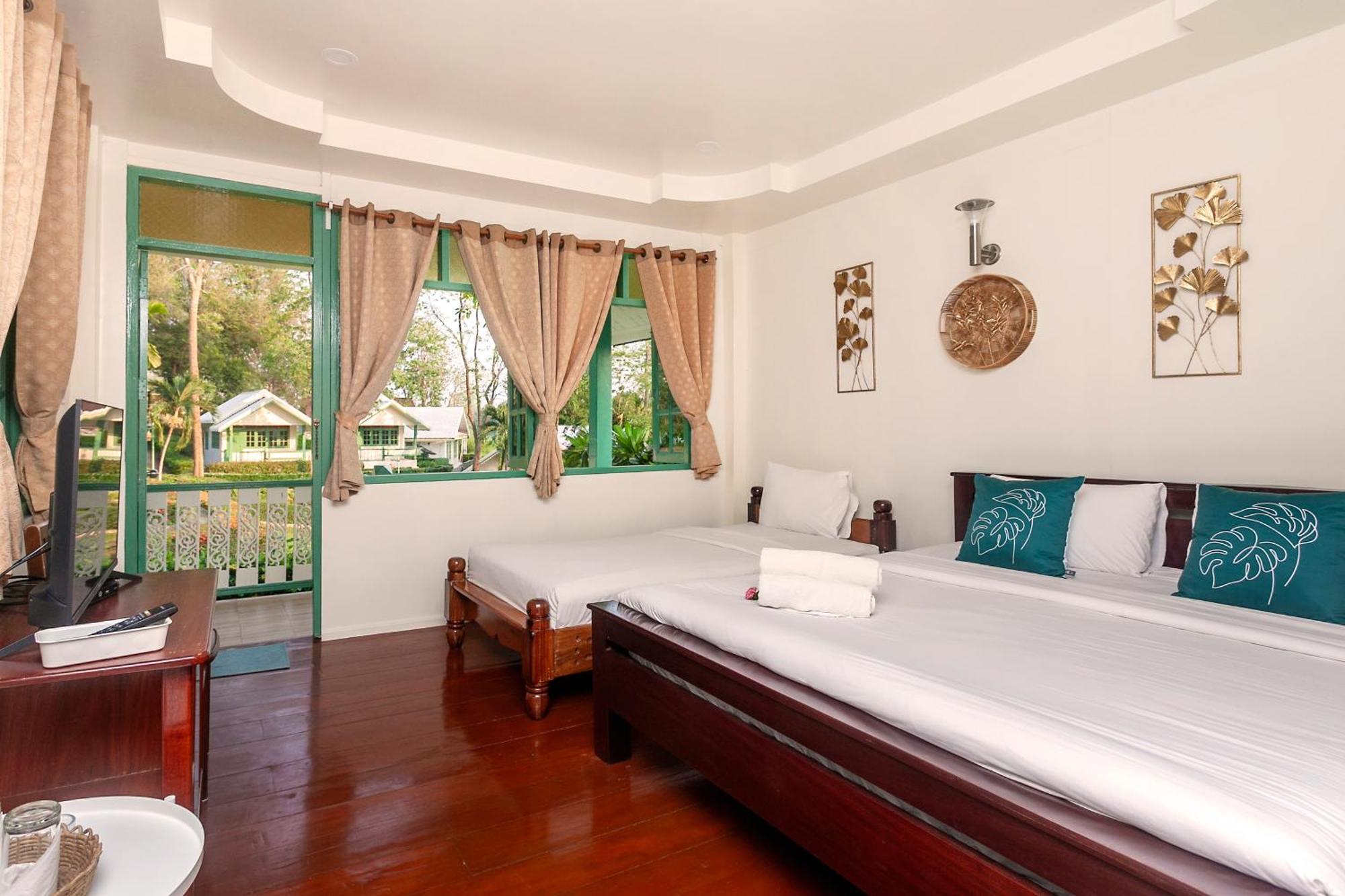 Baanpufa Resort Ban Huai Maenam Noi Exterior photo